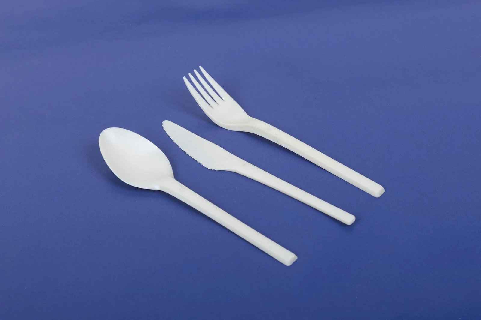 Příbor – 100% přírodní materiál